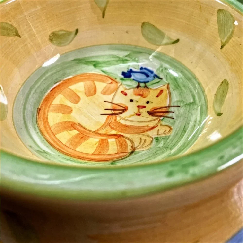 VTG Ceramic Kitty Cat Feeding Bowl/Dish Hand Painted Tabby & Bird Super Cute